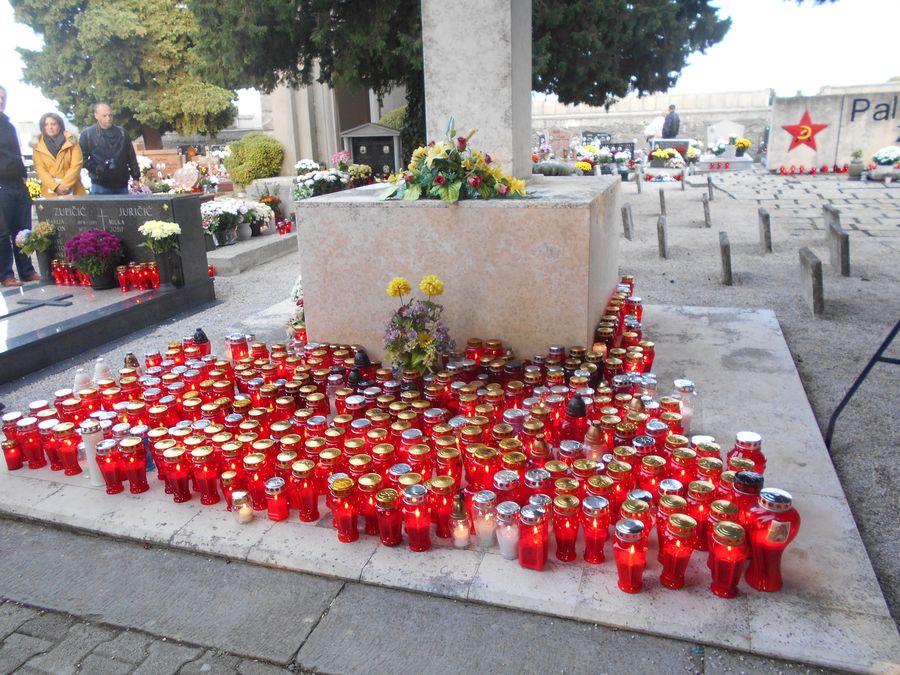 Sv. misa na gradskom groblju Labin